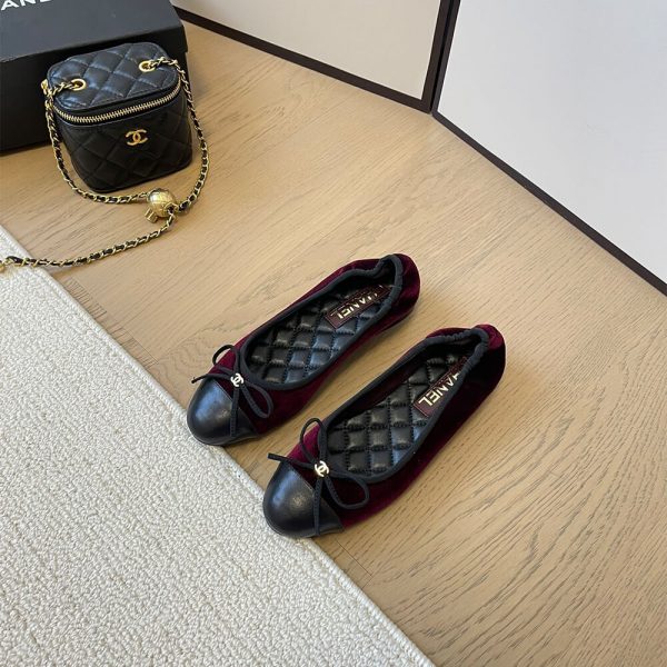 Chanel Ballet flats