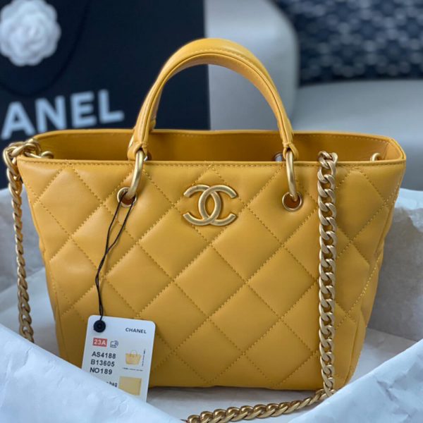 CHANEL SHOPPING BAG