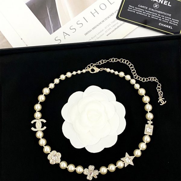 CHANEL PEARL NECKLACE