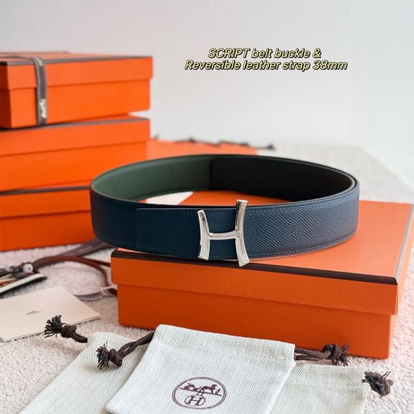 HERMES Script belt buckle & Reversible leather strap 38 mm
