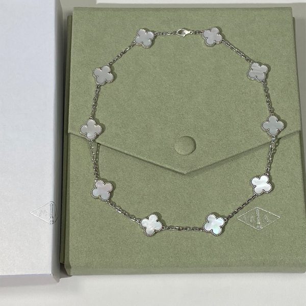 Van Cleef & Arpels Necklace