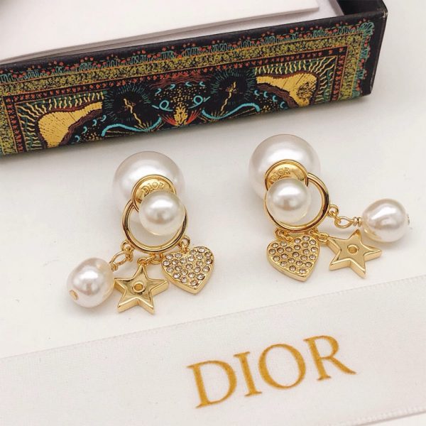 DIOR Pearl charm earrings