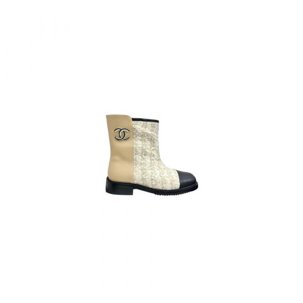 CHANEL Boots