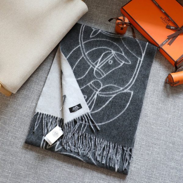 HERMES Casaque Entrelacs Equestres scarf