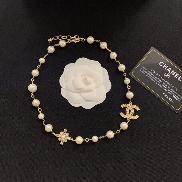 CHANEL PEARL NECKLACE