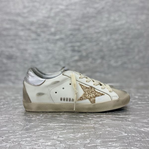 Golden Goose Sneakers