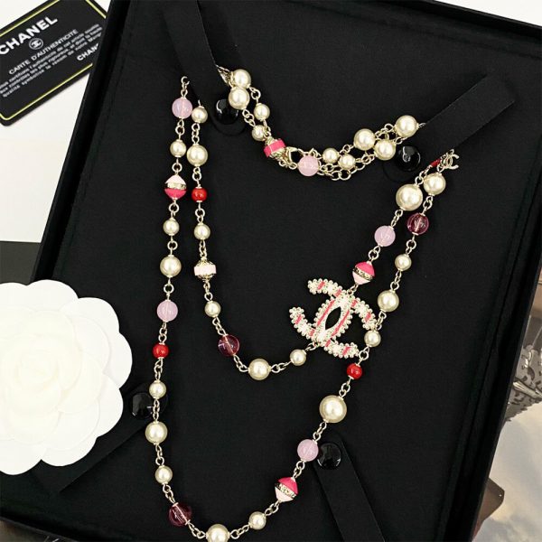 CHANEL NECKLACE
