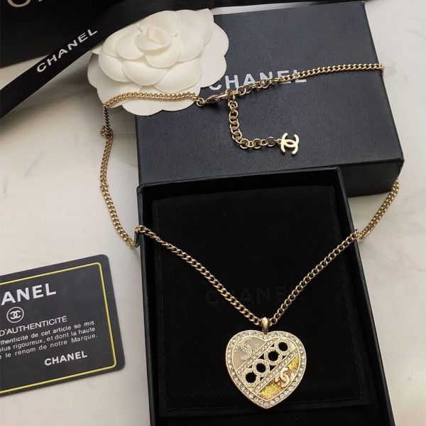 CHANEL NECKLACE