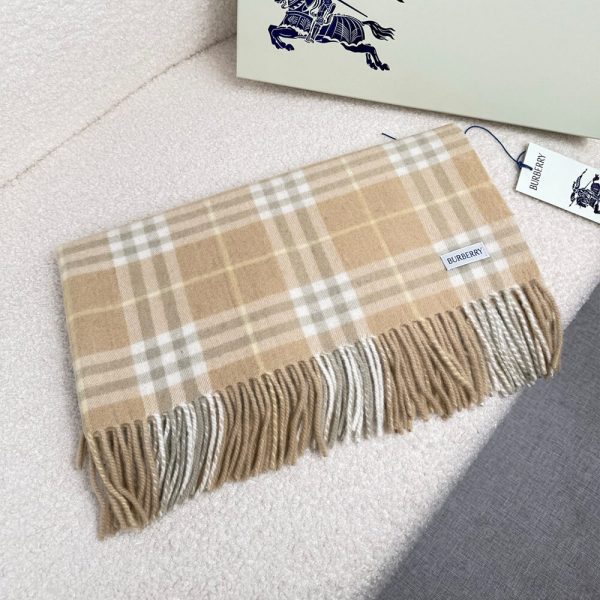 BURBERRY Check Cashmere Scarf