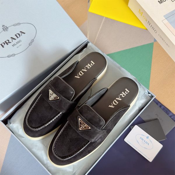 PRADA UNISEX LOAFER