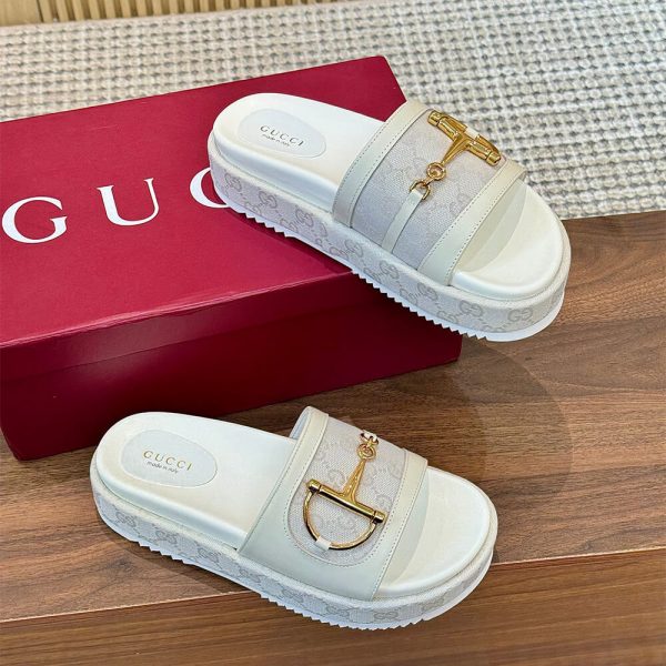 GUCCI Women’s platform slide sandal