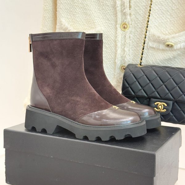 CHANEL Boots