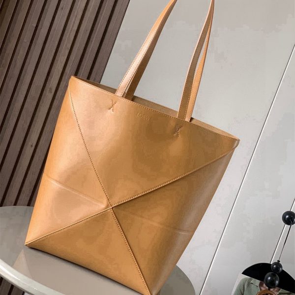 LOEWE Medium Puzzle Fold tote in shiny calfskin(HIGH-END GRADE)