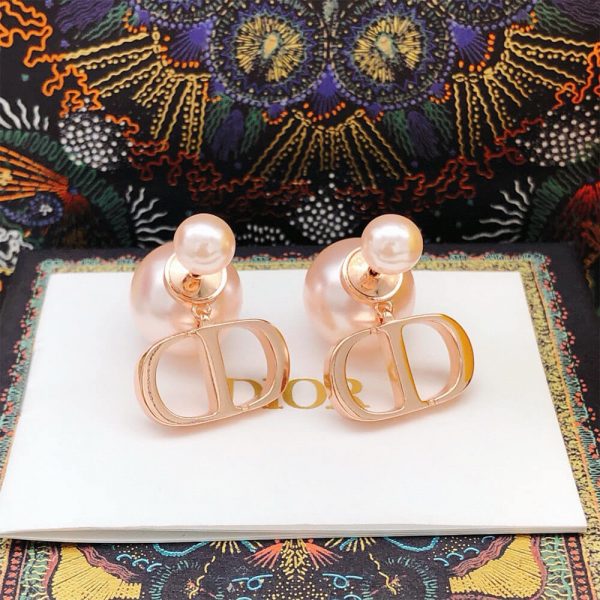 DIOR PEARL EARRINGS