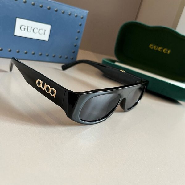GUCCI SUNGLASSES