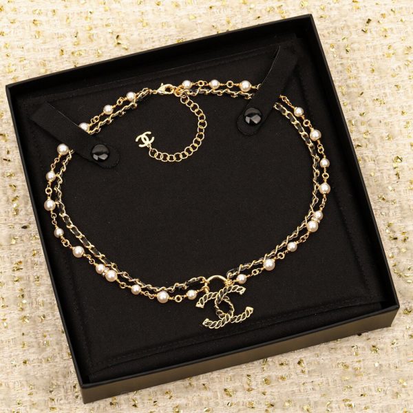 CHANEL NECKLACE