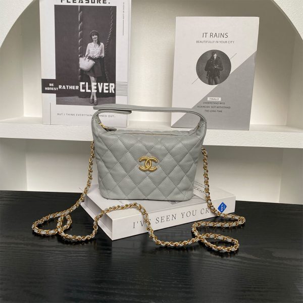 CHANEL Classic Hobo with Chain(High-end Grade)