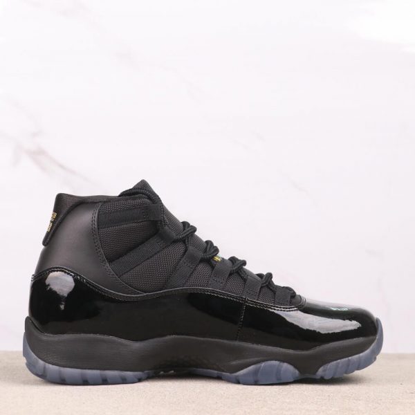 Air Jordan 11