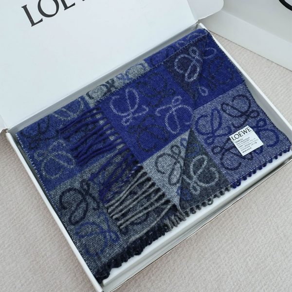 LOEWE Scarf in wool and cashmere