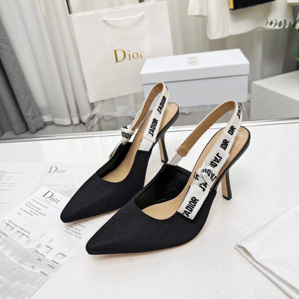 J’Adior Slingback Pump