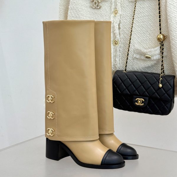 CHANEL Boots