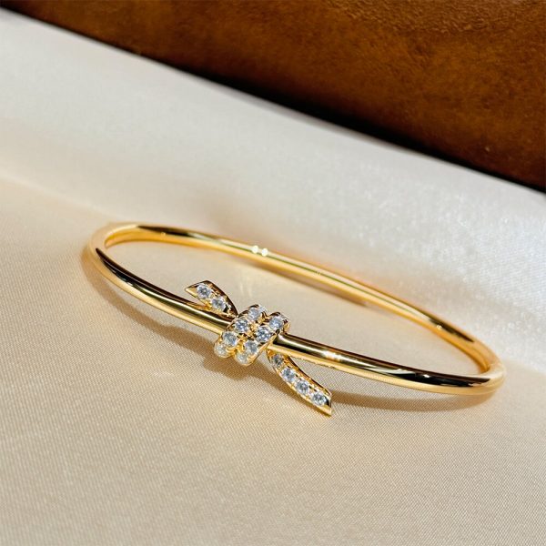 Tiffany Knot Wire Bangle