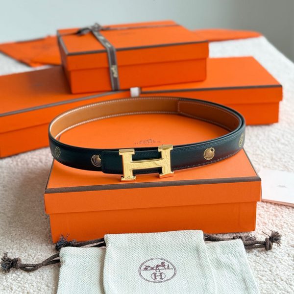 HERMES Mini H belt buckle & Hermes sur Mer reversible leather strap 24 mm
