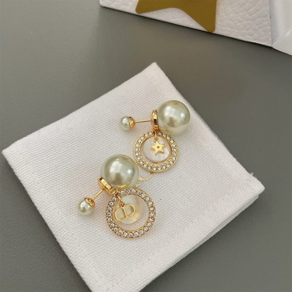 DIOR PEARL EARRINGS