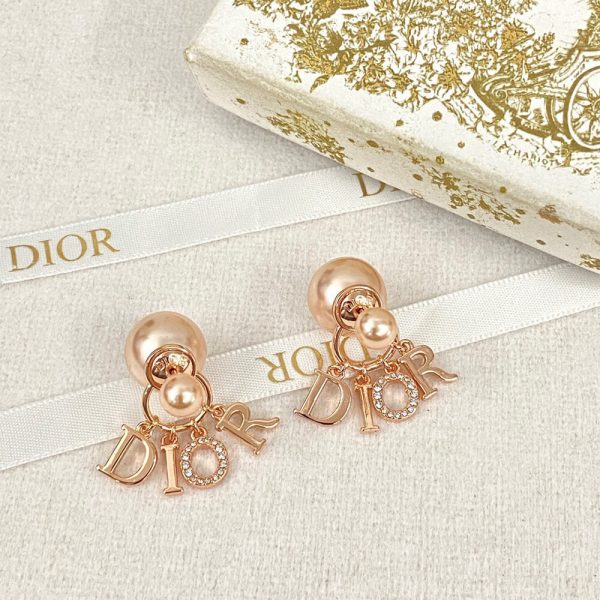 DIOR PEARL EARRINGS