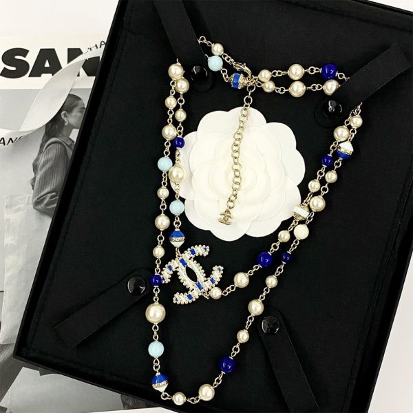 CHANEL NECKLACE