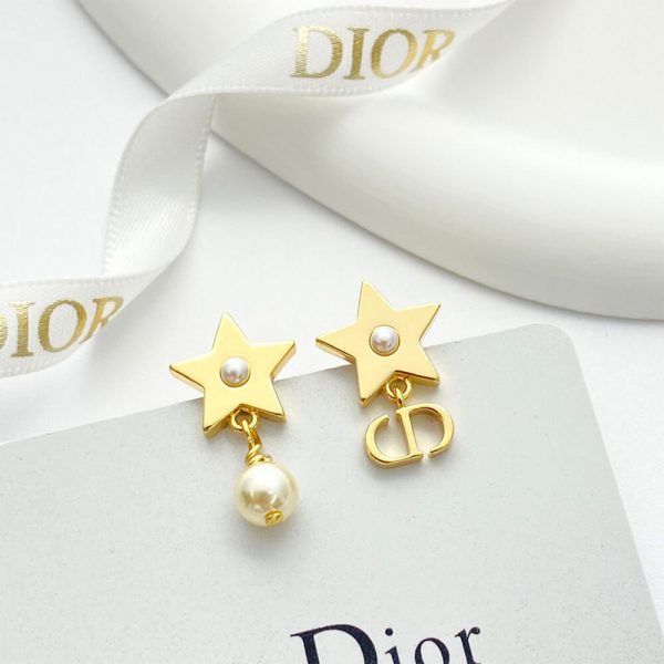 DIOR PEARL EARRINGS
