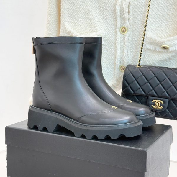 CHANEL Boots