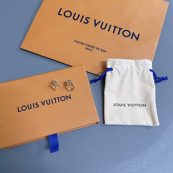 LOUIS VUITTON EARRINGS
