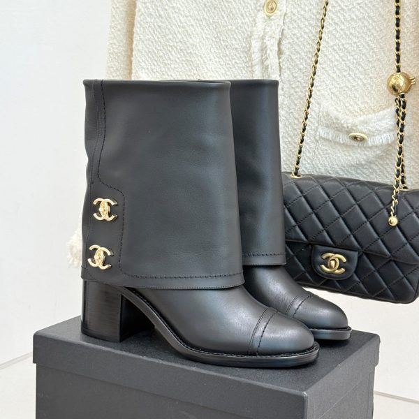 CHANEL Boots
