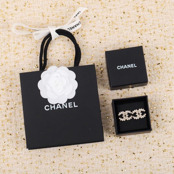 CHANEL DIAMOND EARRINGS