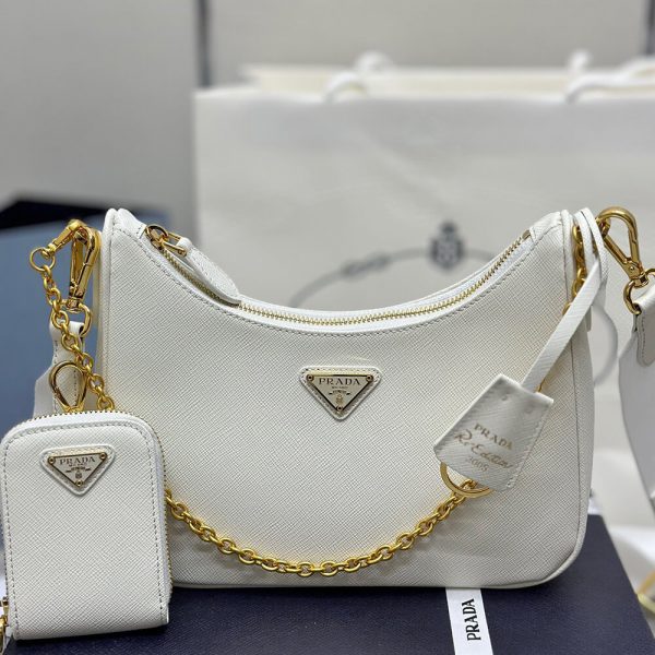 Prada Re-Edition 2005 Saffiano leather bag(HIGH-END GRADE)