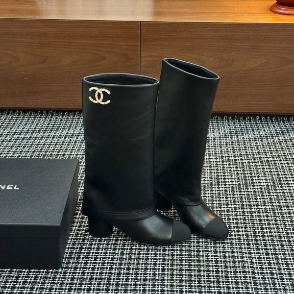CHANEL Boots