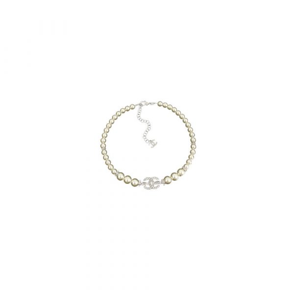 CHANEL Pearl Necklace