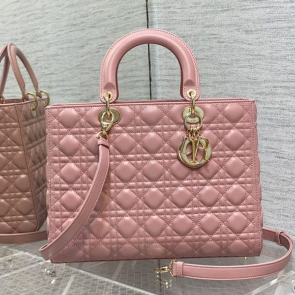 Dior Large Lady Dior Bag(HIGH-END GRADE)