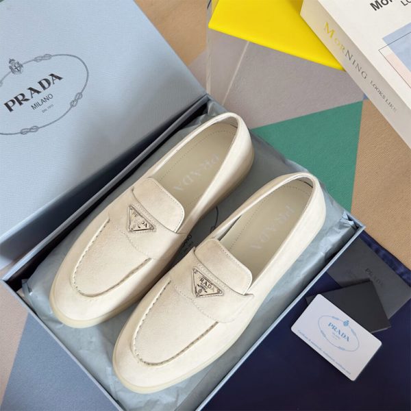 PRADA UNISEX LOAFER