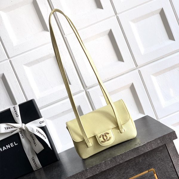 Chanel Clutch with Leather Strap(HIGH-END GRADE)