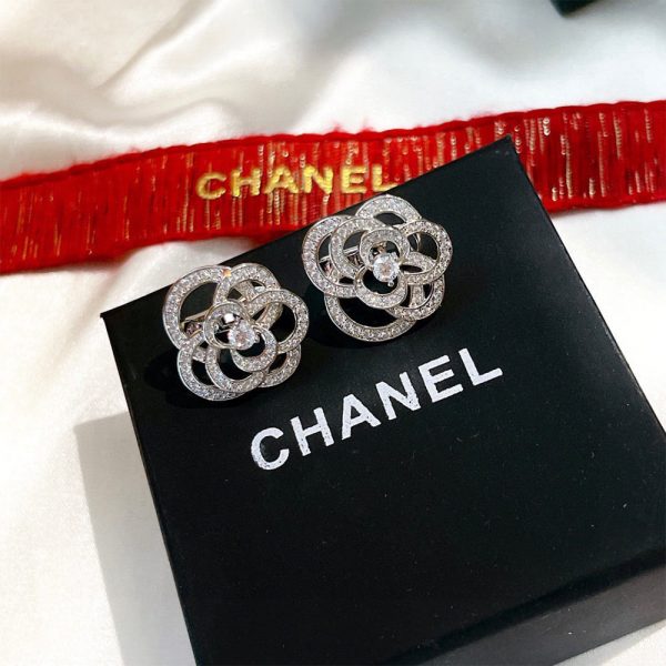 CHANEL FIL DE CAMELIA EARRINGS