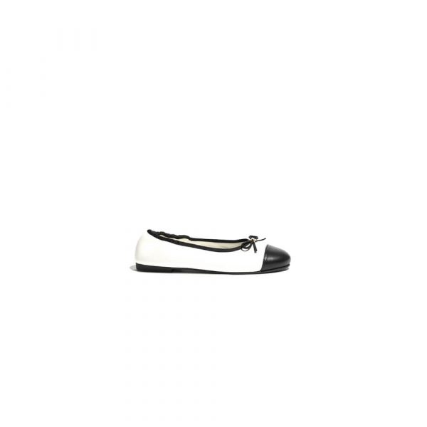 Chanel Ballet flats