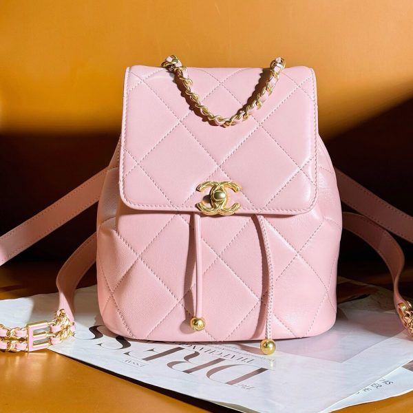 CHANEL BACKPACK(HIGH-END GRADE)