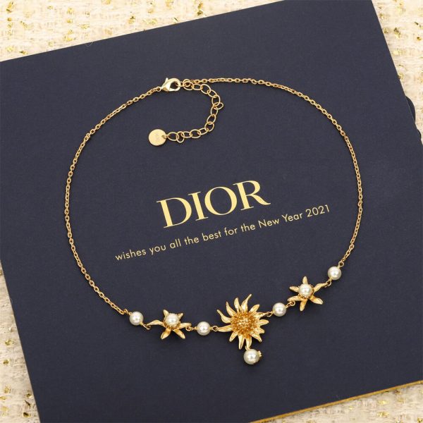 DIOR NECKLACE