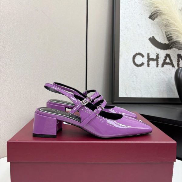 Gucci Women’s pump with Double G