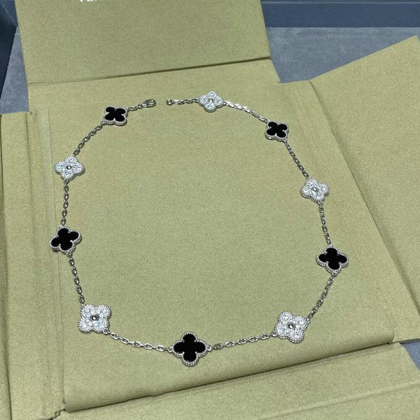Van Cleef & Arpels Necklace