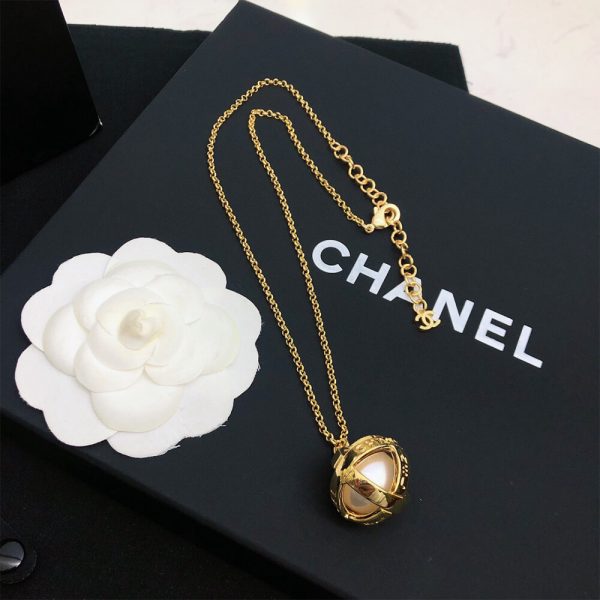 CHANEL Necklace