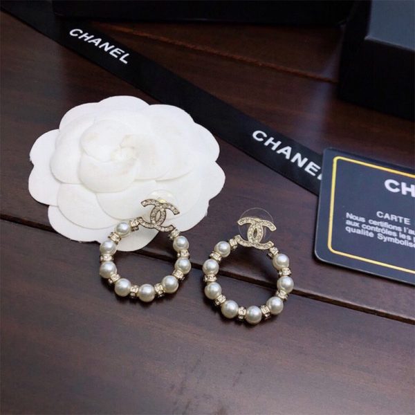 CHANEL PEARL EARRINGS