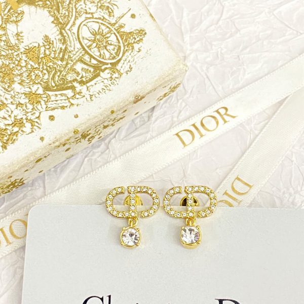 DIOR PEARL EARRINGS